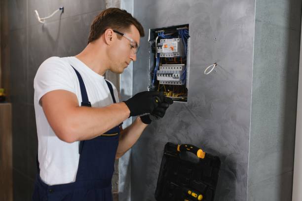 Best Circuit Breaker Repair  in Chicopee, MA
